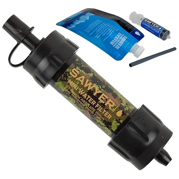 Camouflage pattern mini water filter with squeeze pouch